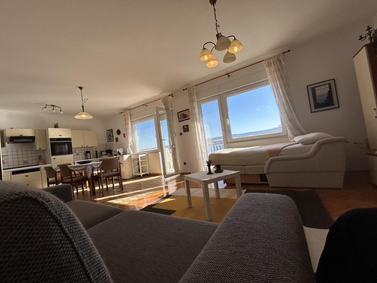 Azure Apartments By The Sea Near City Omiš Екстериор снимка
