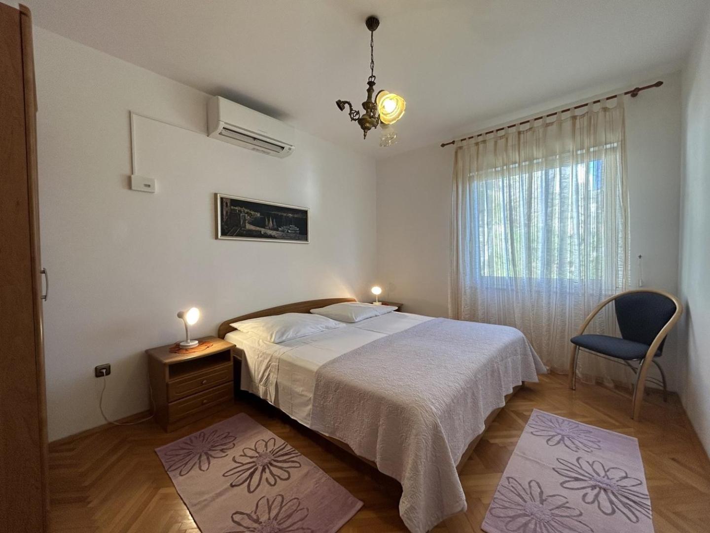 Azure Apartments By The Sea Near City Omiš Екстериор снимка