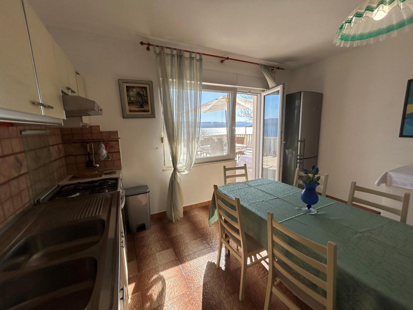 Azure Apartments By The Sea Near City Omiš Екстериор снимка
